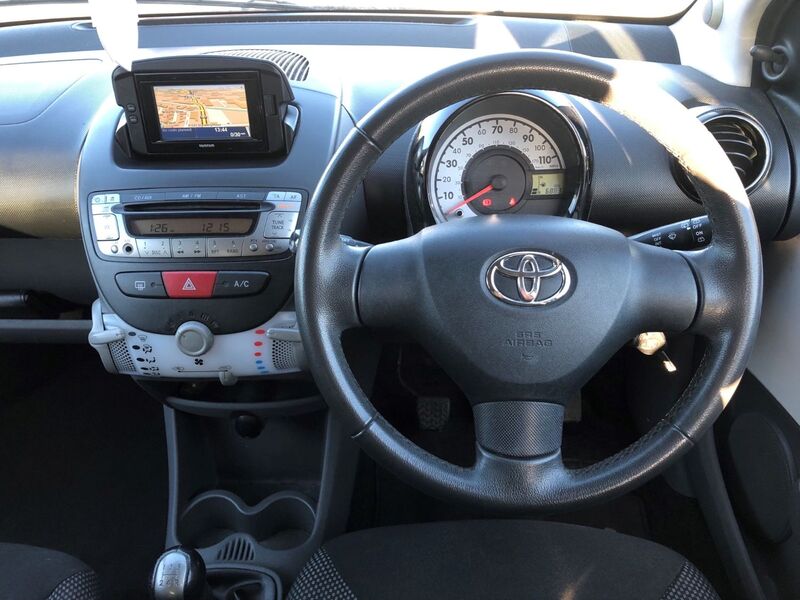 TOYOTA AYGO