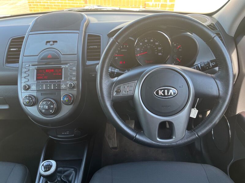 KIA SOUL