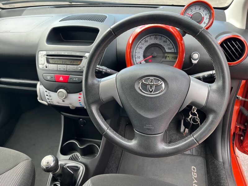 TOYOTA AYGO