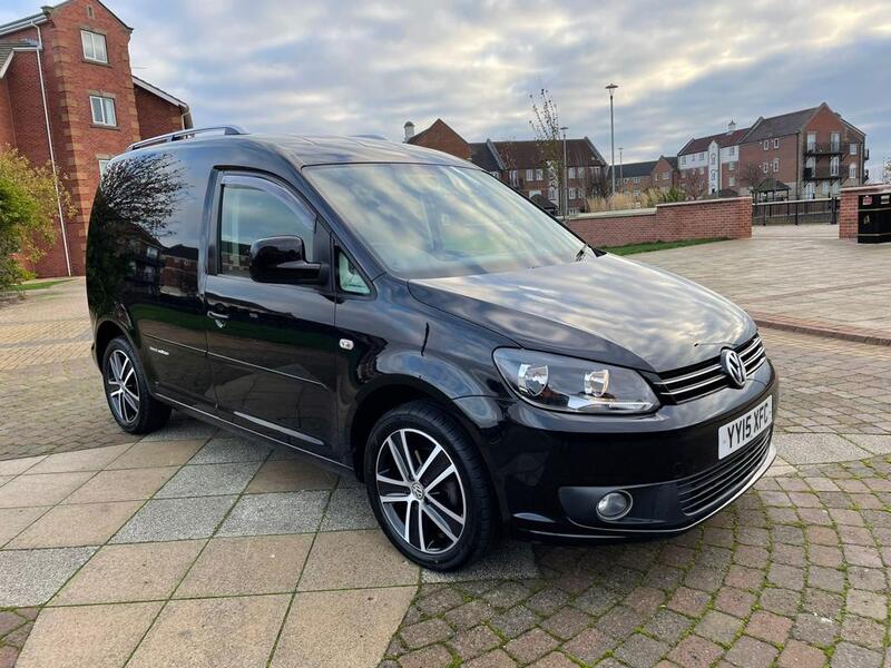 VOLKSWAGEN CADDY